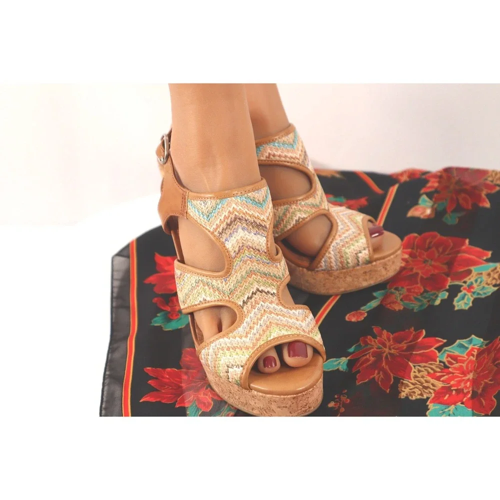 LUCK BRAND Riedel 2‎ cork wedge pastel sandals - Size 8M